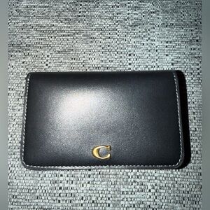Coach Essential Slim Card Case